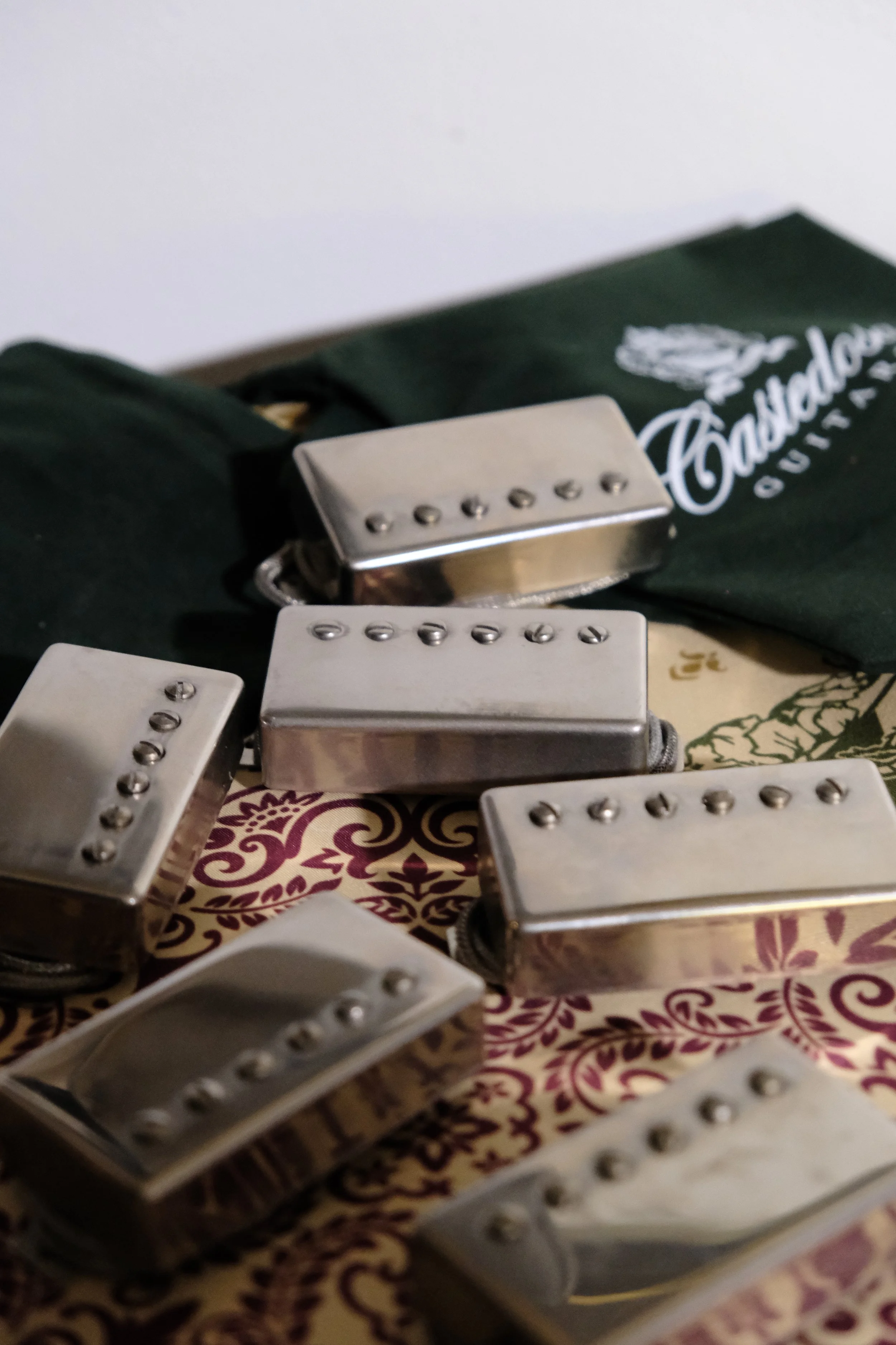 shop — Castedosa Guitars